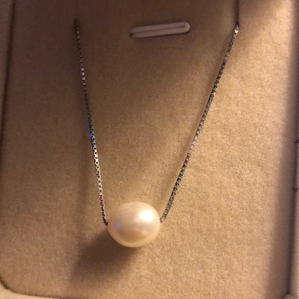 Pearl Solitaire Necklace - Sterling Silver & Gold